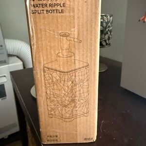 Water Ripple Split Bottle - Transparent